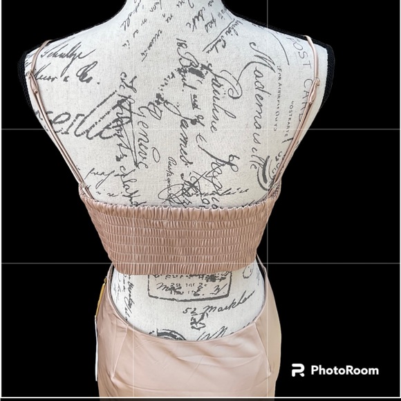 NWT-HOUSE OF HARLOW 1960 gorgeous backless midi in a silk touch fabric SZ MED - Picture 6 of 15